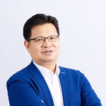 Zhanjiang Sui (Executive dean at Hexagon Greater China Wisdom Research Institute)