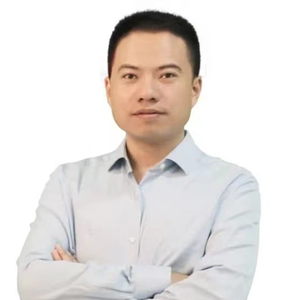 Rong Sheng (Director of Sports Health Research, Consumer Business at Nanjing Medical University)