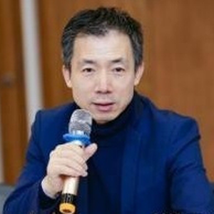Lixin Ma (The Academy of Engineering and Technology of the Developing World academician；Robotics Branch of China Machinery Industry Federation Vice President；China Association of Artificial Intelligence director)