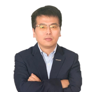 Ying WANG (Executive Director of Manufacturing Center at SAIC MAXUS Automotive Co., Ltd)