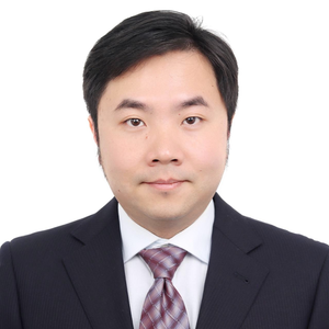 Ming Li (Dean and Professor of the School of Artificial Intelligence at Nanjing University, recipient of the National Science Fund for Distinguished Young Scholars)